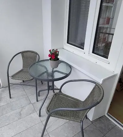 Apartament Almi Appartement *